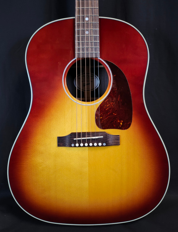 Gibson J-45 Studio Rosewood, Rosewood Burst, Satin Rosewood Finish, Gloss Top , W/HSC