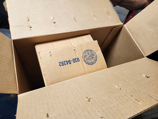 Gibson Rare 1998 Les Paul Studio, Gold Hardware, Amethyst, w/Bag, Just Unboxed!