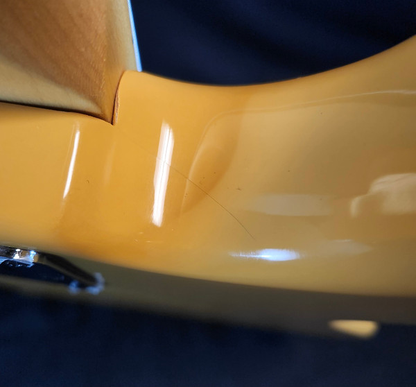 Sterling By Music Man Pre Owned StingRay Classic RAY25CA 5 string Elec. Bass W/PRO TEC Bag