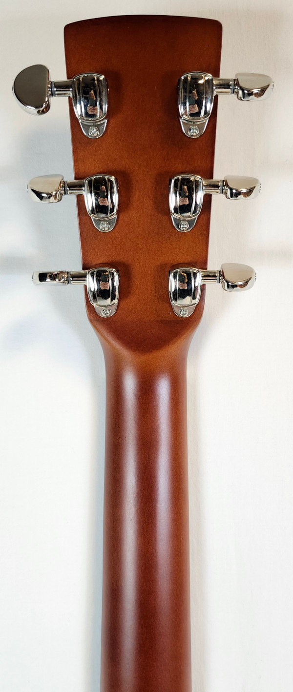 Godin Metropolis CW Natural EQ Acoustic Electric Guitar with Bag