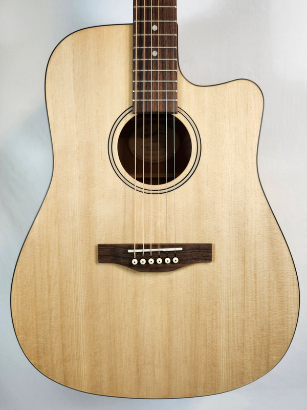 Godin Metropolis CW Natural EQ Acoustic Electric Guitar with Bag