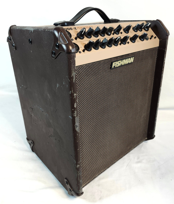 Fishman PRO-LBX-700 Loudbox Performer - 180 watts Acoustic Guitar Amp