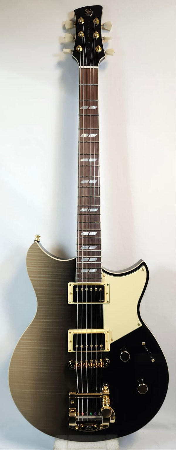 Yamaha 60th Anniversary Revstar Professional RSP20 Electric Guitar, Noble Black Burst