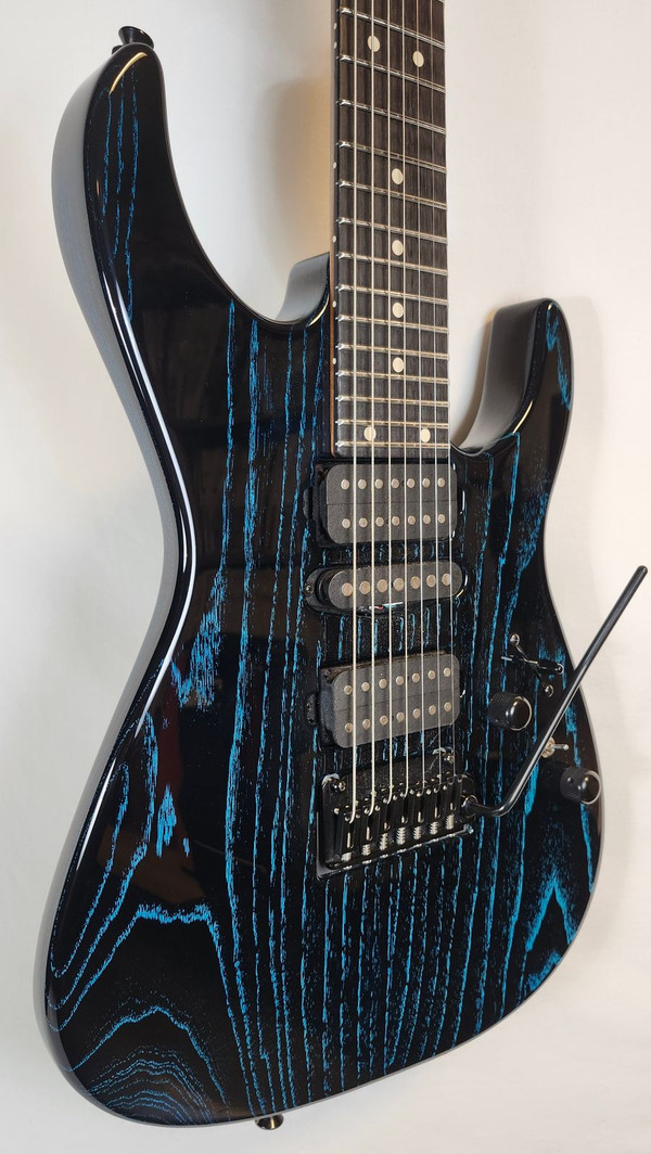 Tom Anderson Pre Owned Angel Player 7, Swamp Ash Body, HSH, Black w/Bora Dog Hair, Logo Bag