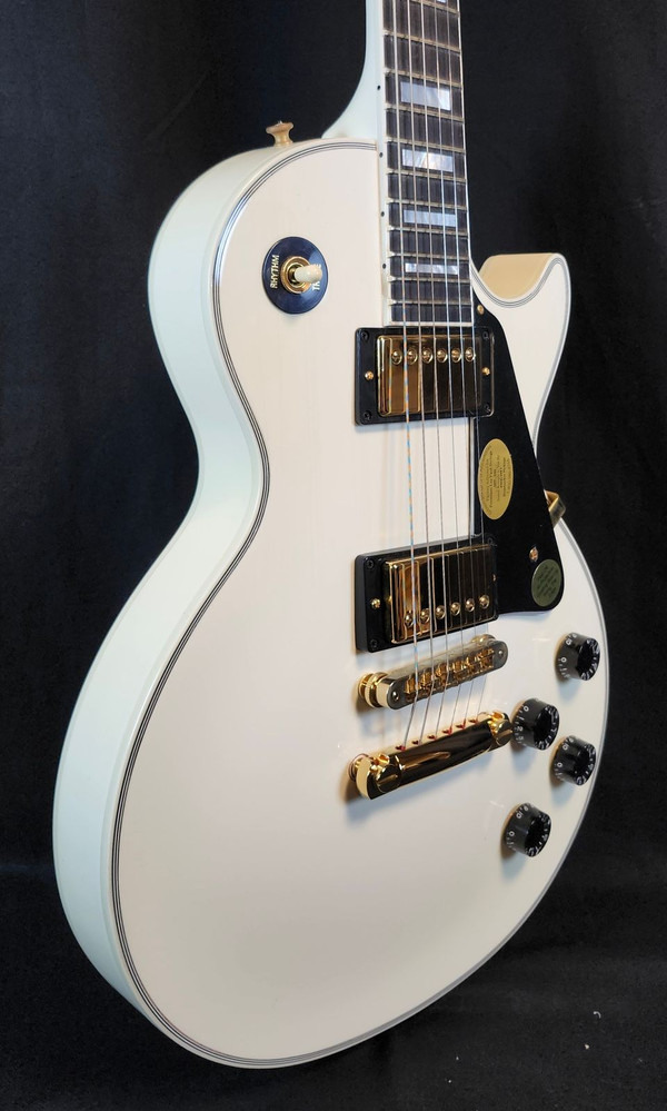 Gibson Vintage 2001 Les Paul Custom, Alpine White, Gold Hardware, w/HSC, Just Unboxed