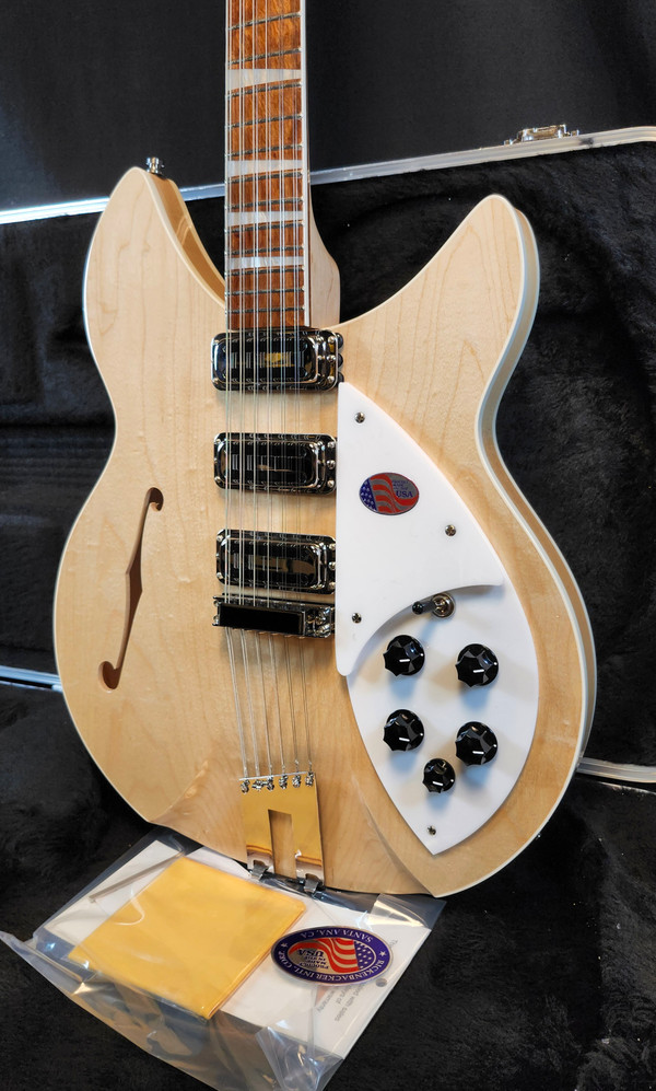 Rickenbacker 1993Plus Maple Glo, 12-String, 3X Toaster Pups, Stereo, w/HSC
