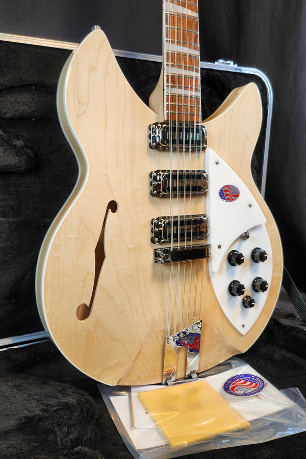 Rickenbacker 1993Plus Maple Glo, 12-String, 3X Toaster Pups, Stereo, w/HSC