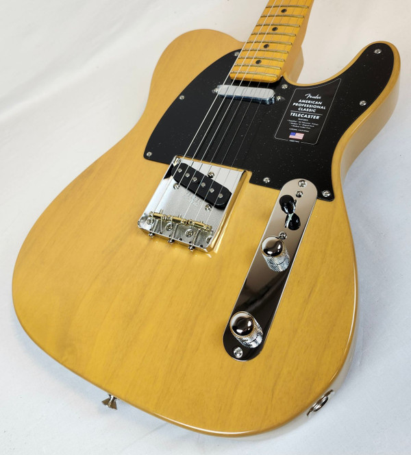Fender American Professional Classic Telecaster Electric Guitar Maple FB, Butterscotch Blonde