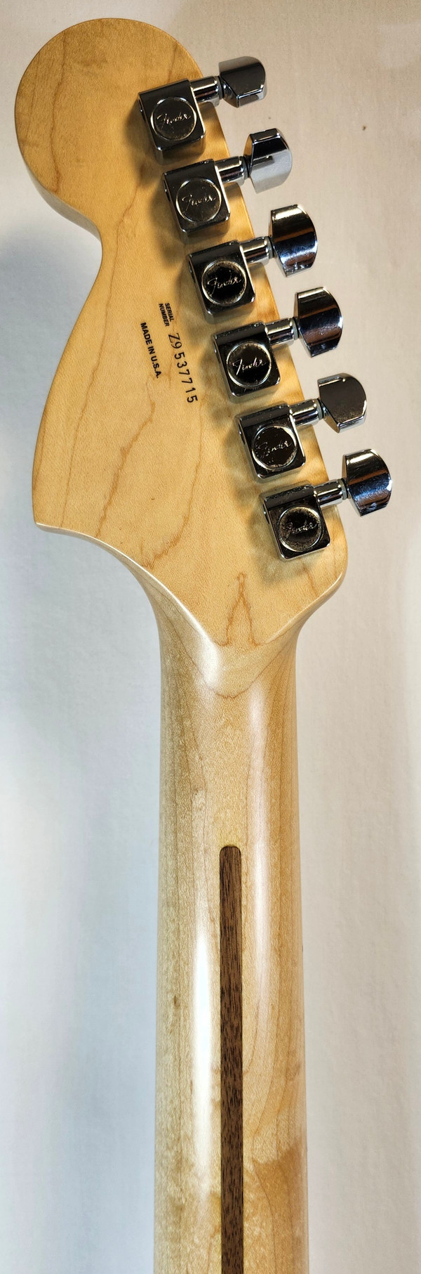 Fender American Special Stratocaster, MN, Candy Apple Red, w/HSC 2009