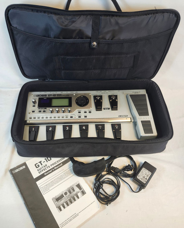 Pre Owned Boss GT-10 Guitar Effects Processor W/ Ez Tone and Carring Bag