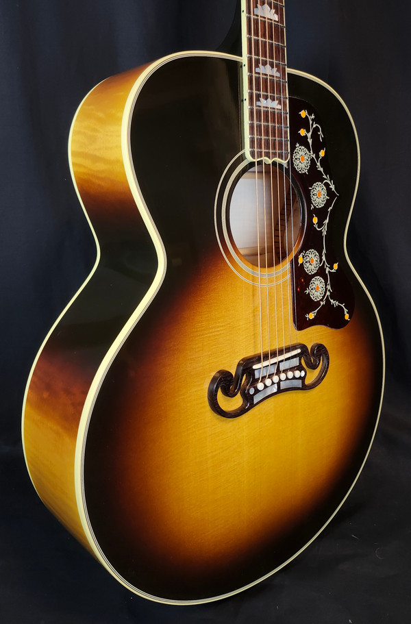 Gibson SJ-200 Original, Vintage Sunburst, W/ Hardshell Case
