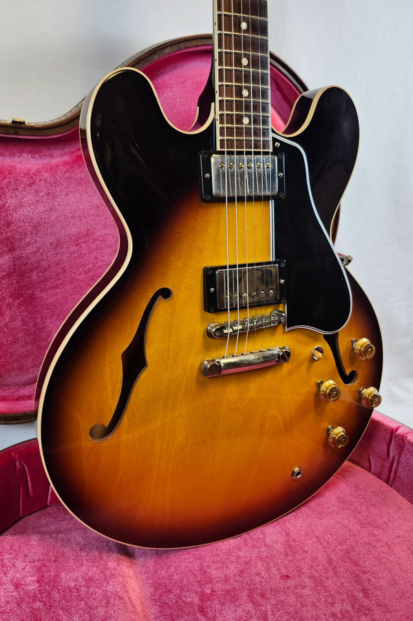 Gibson Custom 1959 ES-335 Reissue, VOS, Vintage Burst, w/HSC