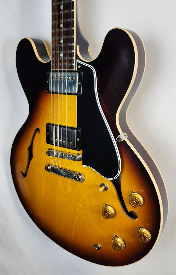 Gibson Custom 1959 ES-335 Reissue, VOS, Vintage Burst, w/HSC