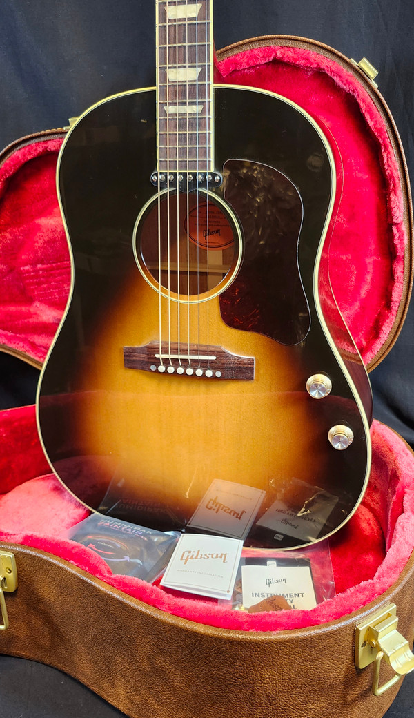 Gibson J-160E Original, Vintage Sunburst, w/HSC