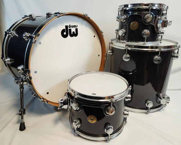 DW Collector’s Series Cherry/Gum Jazz Series – Black Ice Finish with Chrome Hardware