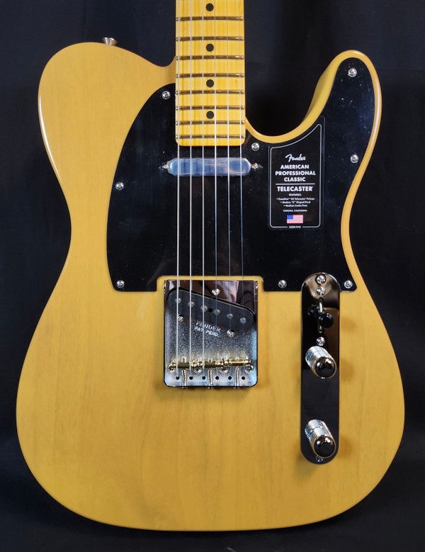 Fender American Professional Classic Telecaster Electric Guitar Maple FB, Butterscotch Blonde
