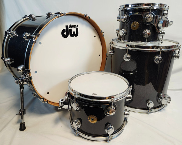 DW Collector’s Series Cherry/Gum Jazz Series – Black Ice Finish with Chrome Hardware