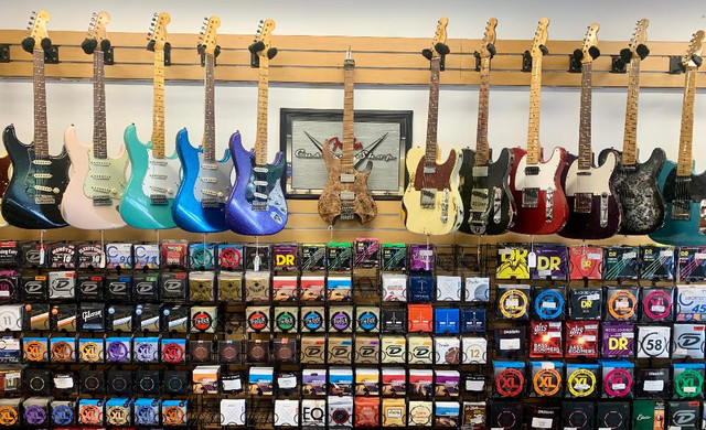 custom-shop-wall.jpg?t=1694040569