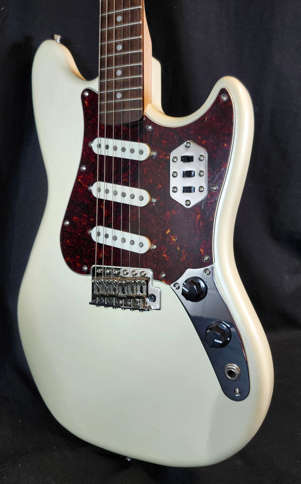 Squier CYCLONE サイクロン エレキギター/パールホワイト Squier Paranormal Cyclone Guitar
