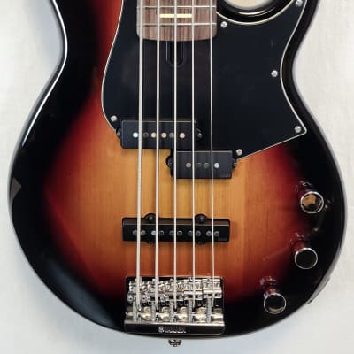 Yamaha BBP35 VS Professional 5 String Electric Bass Vintage
