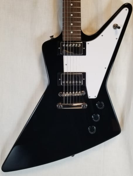 Epiphone Explorer Electric Guitar Ebony - Gelb Music