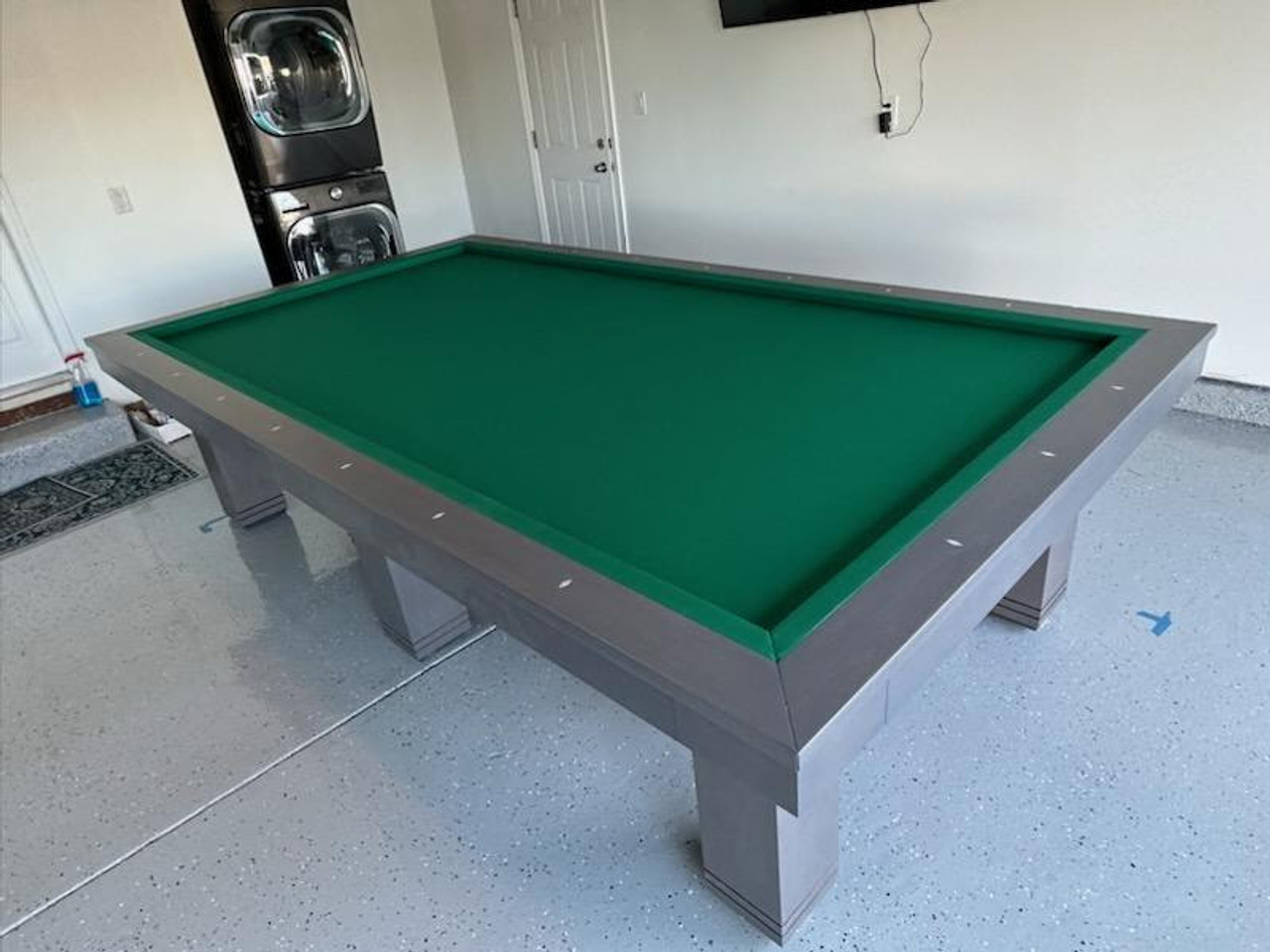 8 to 10 Ft Carom Billiard Pool Table For Sale