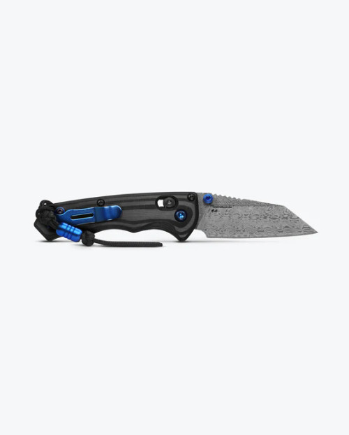 Benchmade Full Immunity Wharncliffe, - Unidirectional Carbon Fiber Benchmade Full Immunity Wharncliffe, - Unidirectional Carbon Fiber