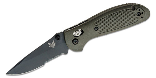 The 556SBKOD-S30V Mini Griptilian model features a drop point CPM-S30V blade, ambidextrous thumb stud openers and an AXIS lock mechanism. The handles are made from Noryl GTX with a reversible pocket clip for completely ambidextrous carry. With multiple blade styles, sizes and colors your Grips just got a little wilder. The 556SBKOD-S30V Mini Griptilian model features a drop point CPM-S30V blade, ambidextrous thumb stud openers and an AXIS lock mechanism. The handles are made from Noryl GTX with a reversible pocket clip for completely ambidextrous carry. With multiple blade styles, sizes and colors your Grips just got a little wilder.