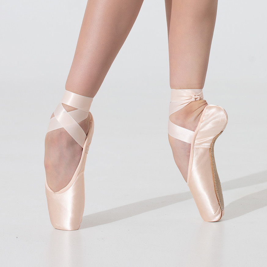 0524/2N Nova FLEX Pointe Shoe - Medium Shank - Lindens Dancewear