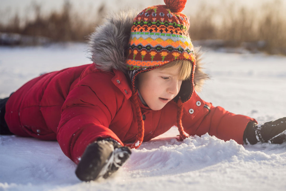 Kids’ winter jackets in bright colors