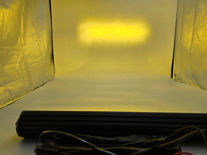 FireWire 20" Single Row Dual Color Light Bar. Yellow color for dusty or snowy conditions.
