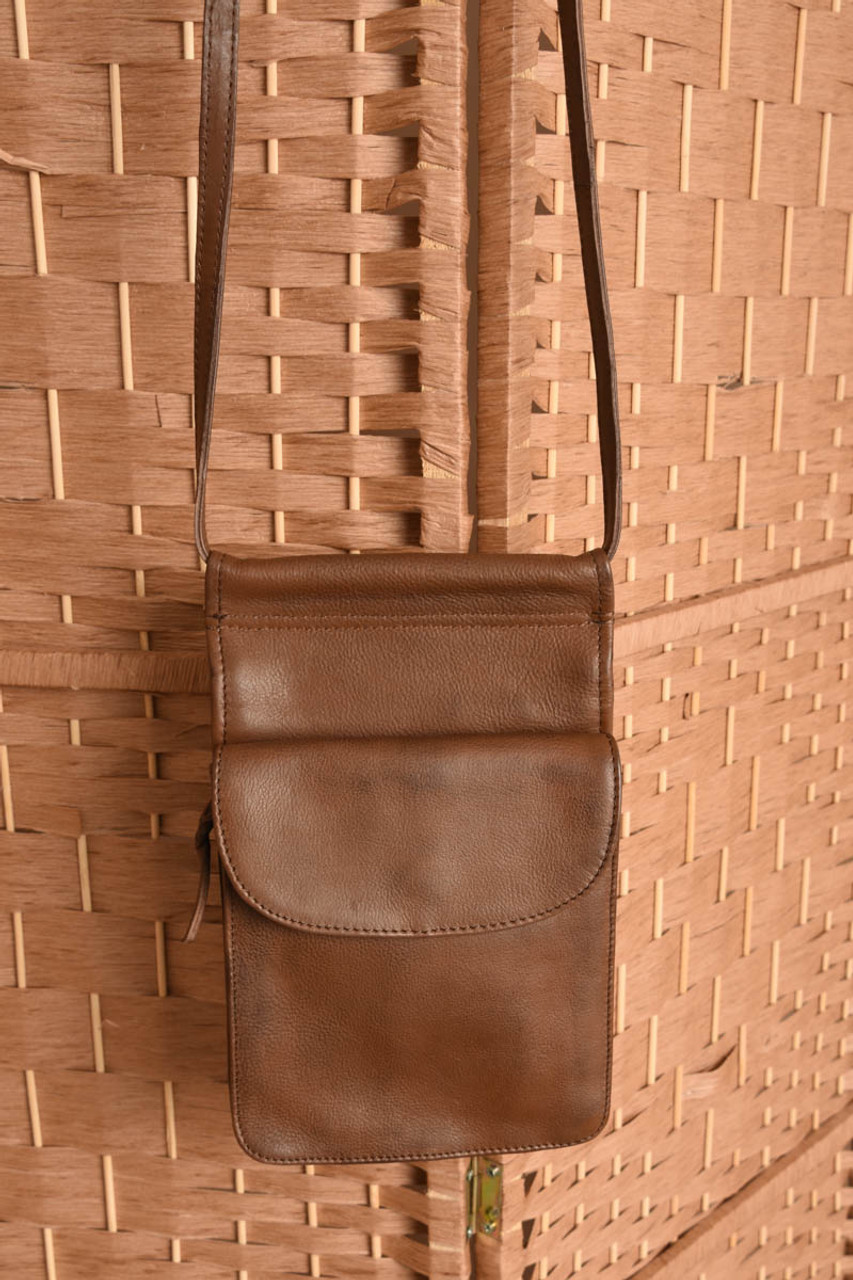 Derby Crossbody Phone Bag