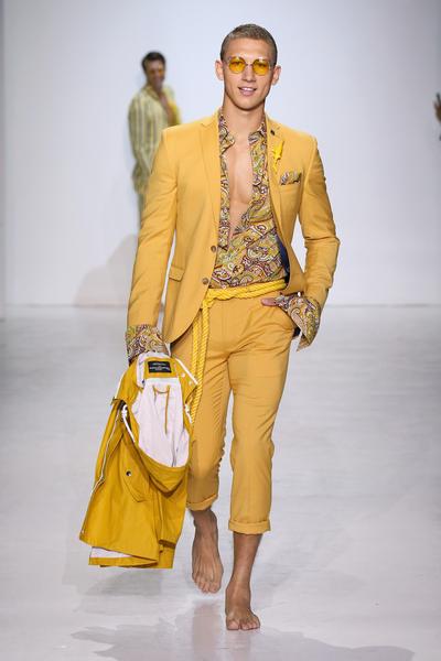 812668690-grande.jpg Man in green suit