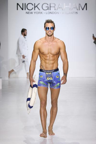 812668696-grande.jpg Man in underwear