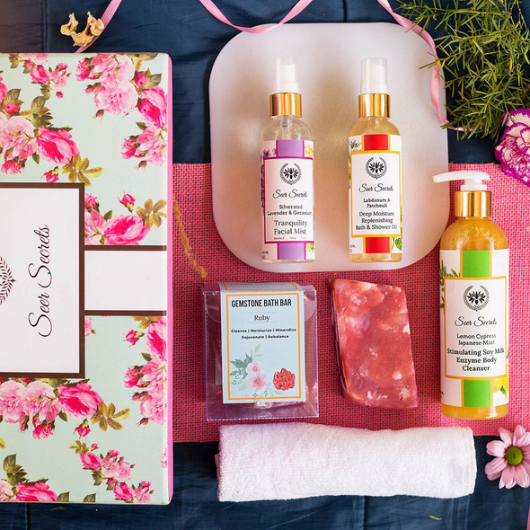 Bath Indulgence Set Box (Body Cleanser, Bath Oil, Face Mist, Gemstone Bath Bar & Towel) |By Seer Secrets | 31.75 Oz | 1.98 lbs | SU-TQ-MAY20