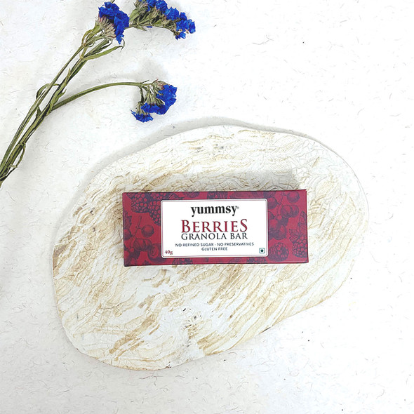 Berries Bar | By Yummsy Food | For USA | 1.41 Oz | 0.09 lbs