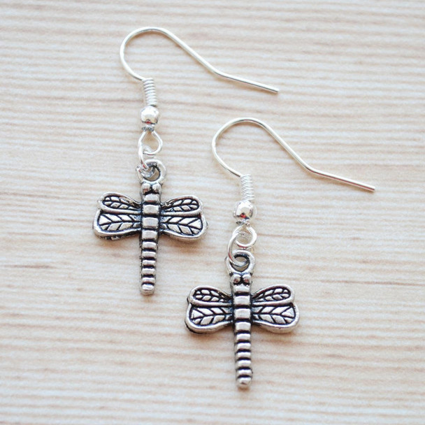 Quirky Bohemian Dragonfly Earrings |By Pretty Ponytails | 1.76 Oz | 0.11 lbs | SU-TQ-MAY20