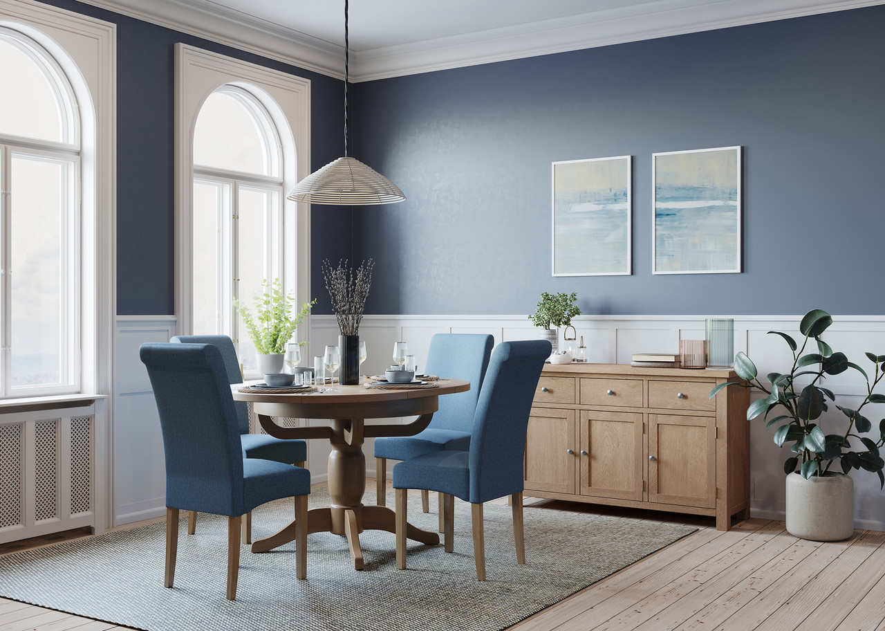Dorchester Oak Round Pedestal Extending Dining Table