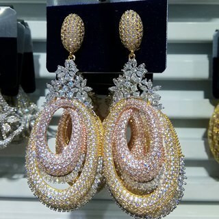 Jewelry & Accessories