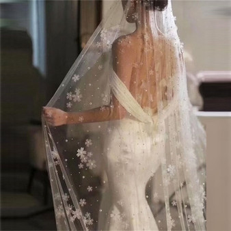 QueenLine Luxurious Wedding Veil For Bridal Pearls Lace Rhinestone Beaded Long Wedding Veil Dubai Bride's Headdress Cathedral Headwear|Bridal Veils