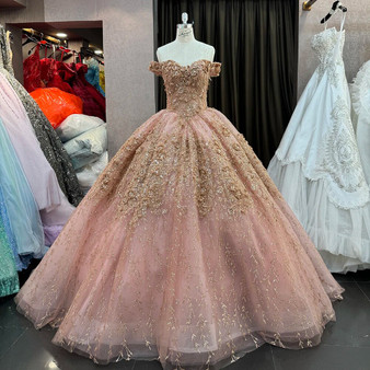 QueenLine Stylish Short Sleeves Appliques Beading Quinceanera Dresses