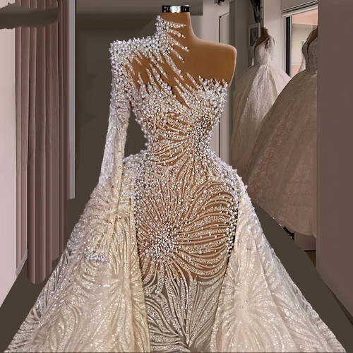 QueenLine 2 Designs Gorgeous Pearls Evening Dresses With Detachable Train Long Sleeves Formal Celebrity Dresses For Women Pageant Gowns