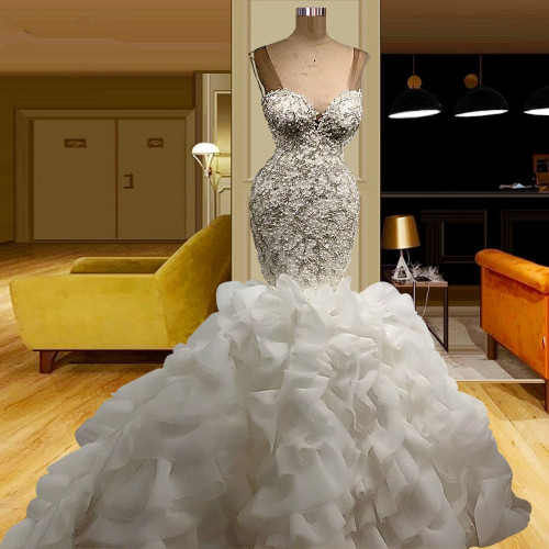 QueenLine Cloud Pearls Beading Long Wedding Dresses Ivory African Bridal Gowns Plus Size Open Back Organza Couture Wedding Gown Bride