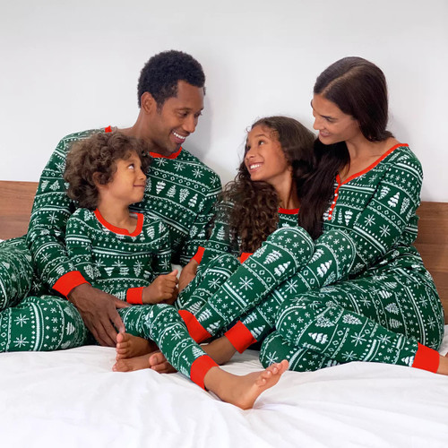 QueenLine New Christmas Mom Daughter Dad Son Matching Outfit Santa Tree Print Pajamas Set Casual Loose Sleepwear Xmas Family Look Pjs