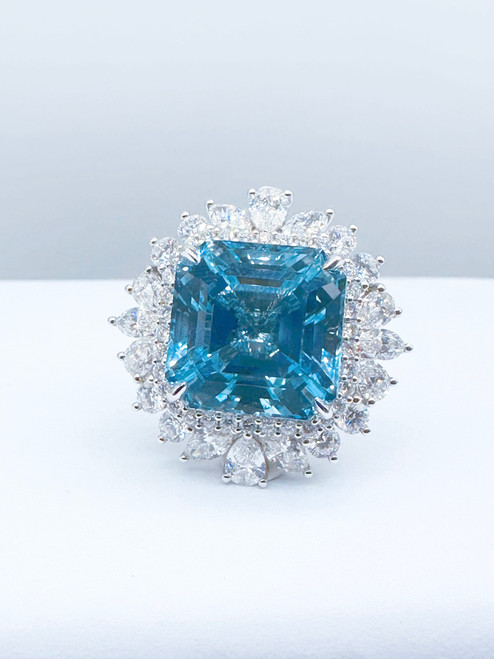 QueenLine G18K White Gold 16.15ct Santa Maria Blue Aquamarine Ring