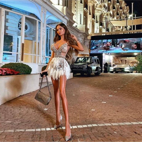 QueenLine Sexy Spaghetti Strap Dubai Arabic Illusion Above Knee Evening Formal Dresses Chic Beading Feather Mini Prom Party Dresses