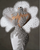 QueenLine White Heavy Luxury Hochzeitskleid With 3D Leaf Design Customized Evening Dress