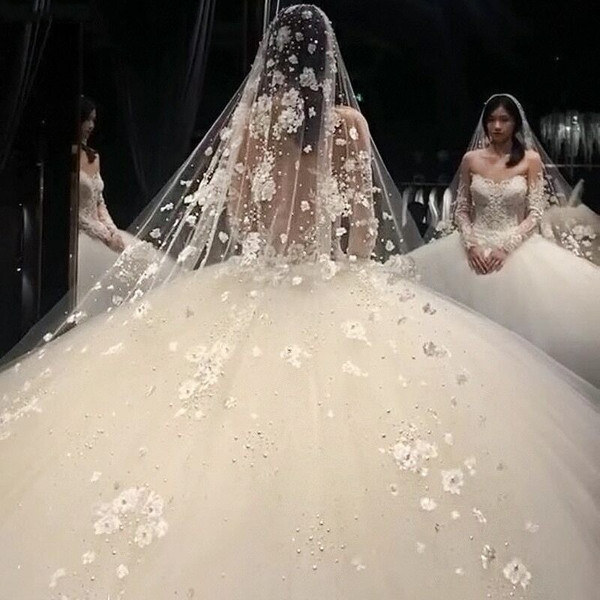 QueenLine Bling Bling Rhinestone Beaded Bridal Long Wedding Veil Middle East Dubai Bride's Headdress Cathedral Veils with Comb Luxury|Bridal Veils