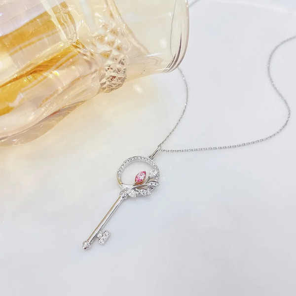 QueenLine Solid 18K Gold Nature 0.08ct Pink Diamonds Pendants Necklaces