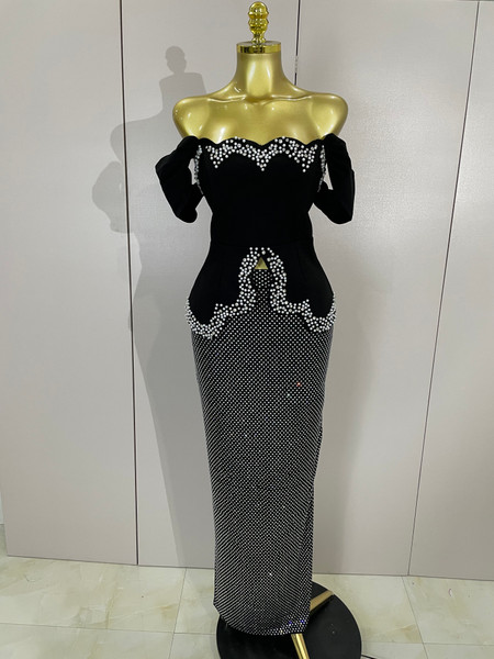 QueenLine High Quality Luxury Black Sleeveless Diamonds Pearl Evening Top & Diamond Skirt Set